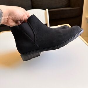 Sonoma Black ankle boots size 7.5